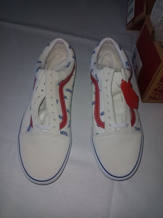 Vand old school tenisi 42