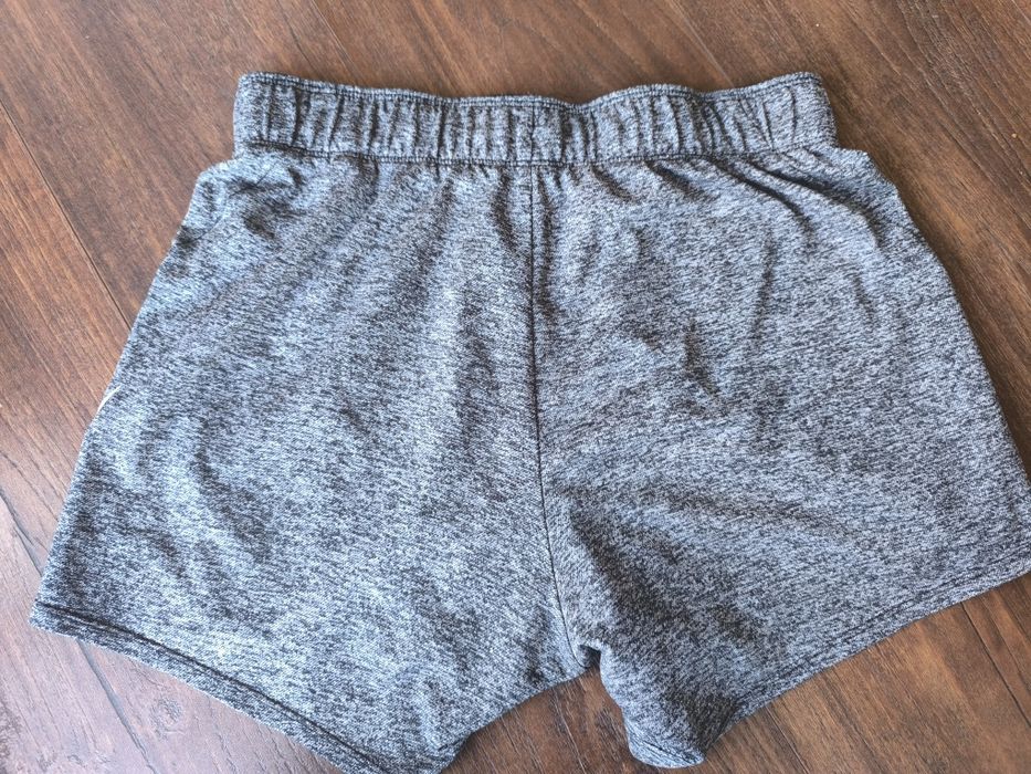 Мъжки къси панталони Nike- размер S