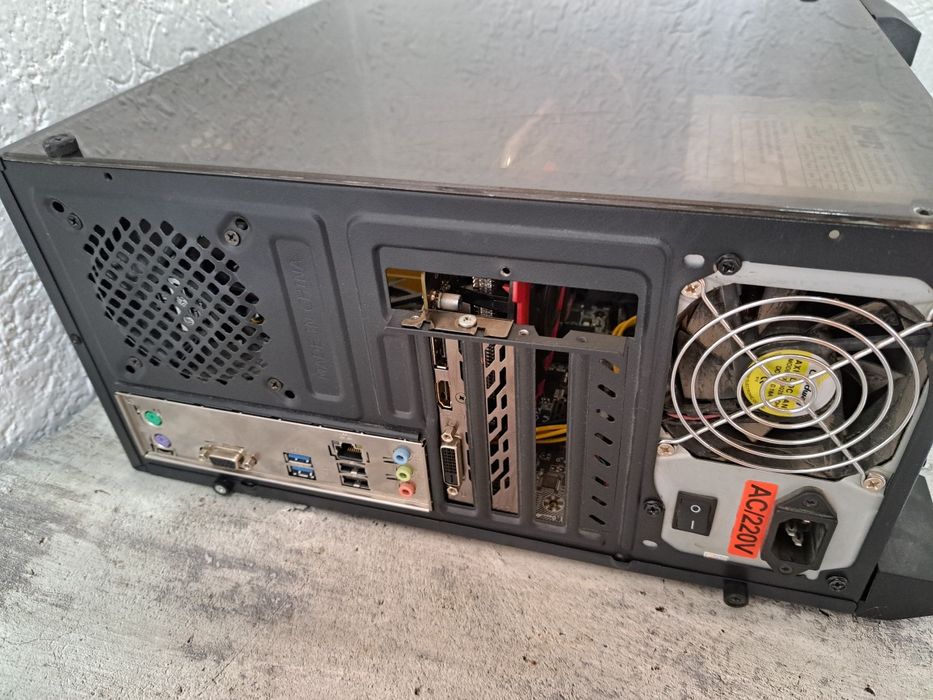 Продам игровой системный блок AEROCOOL