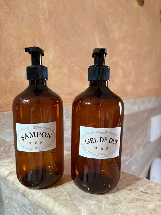 Set personalizat sampon și gel de dus