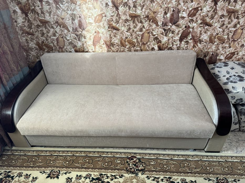 Продам диван в отличном состоянии