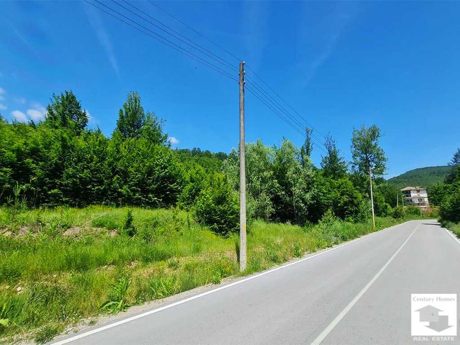 111423 Голям парцел в балнеологичен курорт с. Вонеща вода