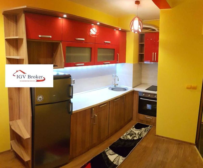 Двустаен апартамент в Зона Б19