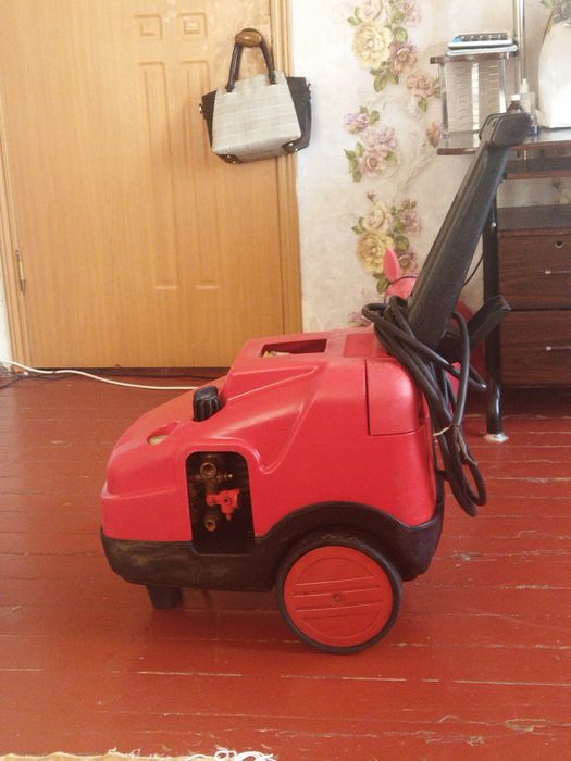 Моющий аппарат для машин