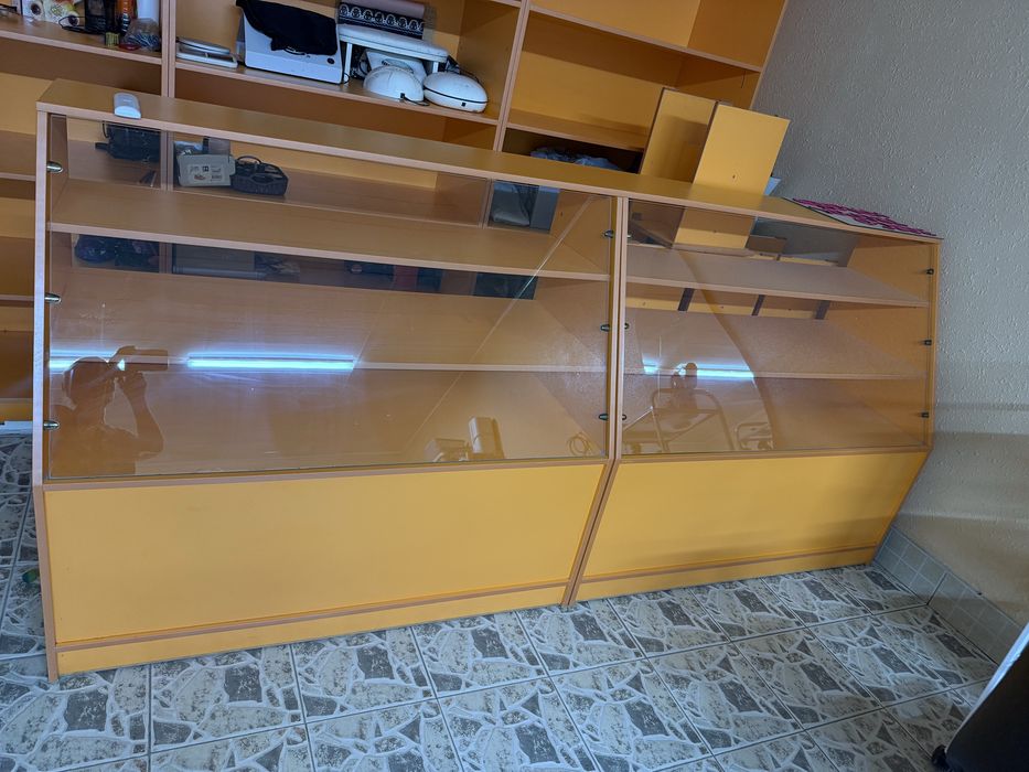 Ветрины для магазина