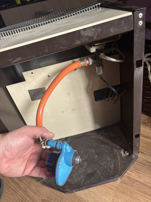 Газова печка  малка практична