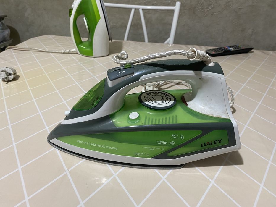 Продам утюг Haley