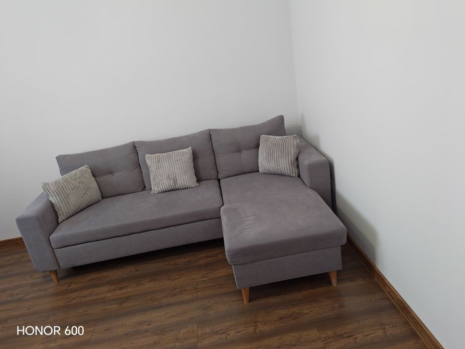 Vând coltar extensibil