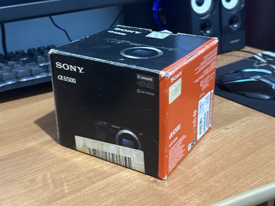 Sony a 6500.