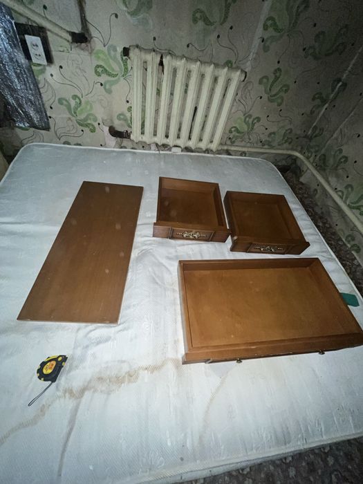 Комод из дуба и зеркало
