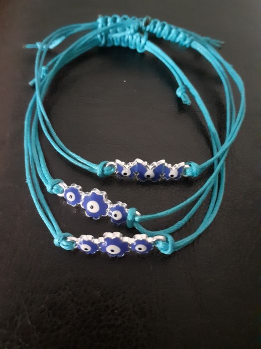 Ръчно изработени гривни