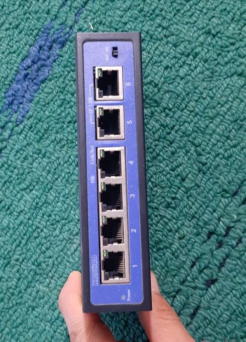 NS Kamera 4mplik 3ta sotiladi Kamplekt