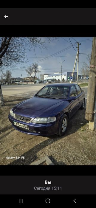 Авто Опель вектра