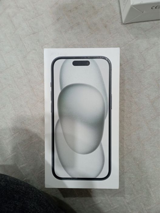 Айфон 15 с гарантией