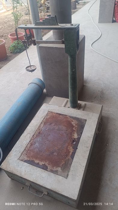 Torozi sotiladi 2 tonnalik. Og‘irlikni aniq o‘lchaydi. Toshlari bilan