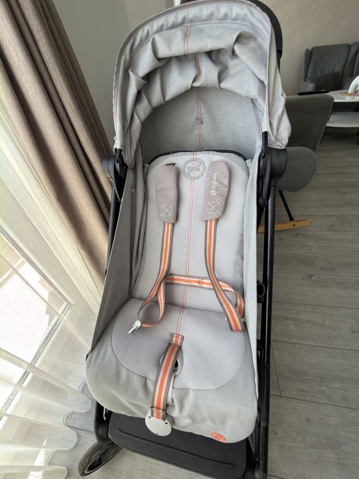 Cybex Beezy лятна/комбинирана количка