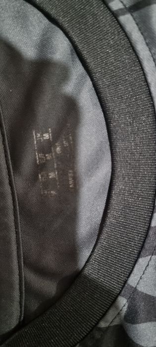 tricou psg marimea m