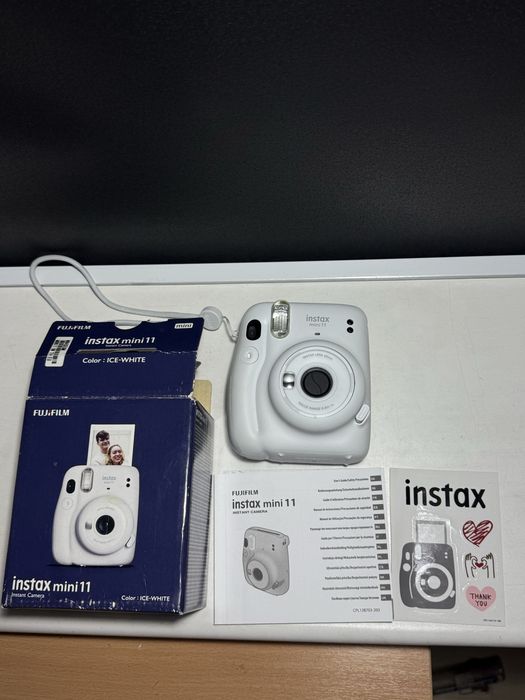 INSTAX 11 mini в идеальном состоянии