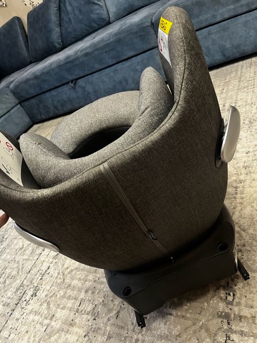 Продам автокресло cybex