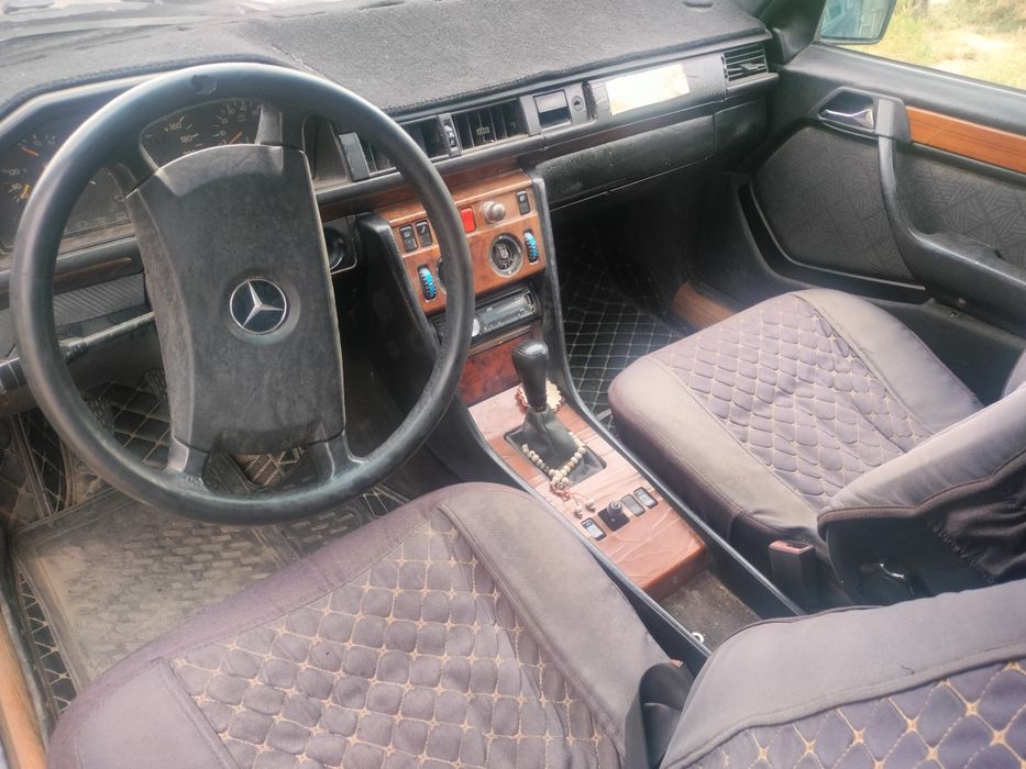 Продаётся Мерседес E124