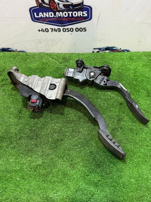PEDALA ACCELERATIE ELECTRICA  JEEP COMPASS 2.1 DIESEL 2011 2007-2017 / LAND ROVER DISCOVERY 3 2.7 DIESEL 2007 2005-2009 COD OEM SLC00061 04891586AC