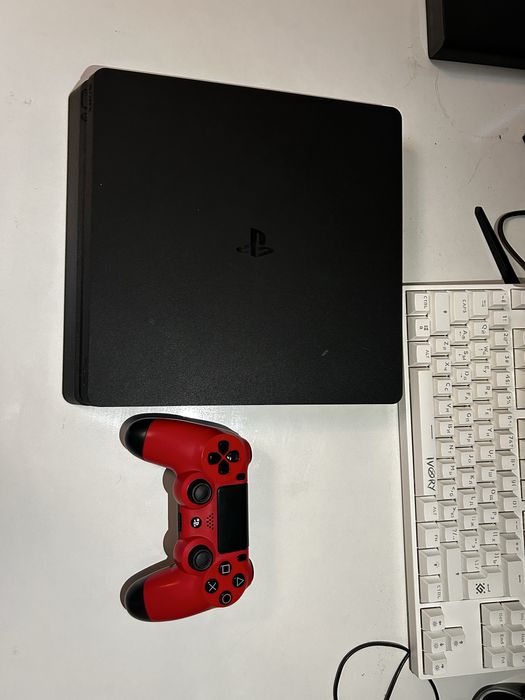 PS4 SLIM 10.00 versiyali srochno