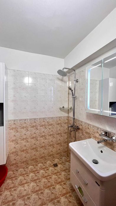 Продава се Двустаен апартамент в София, Банишора - 66 кв.м за 3561 €/кв.м - Снимка #9