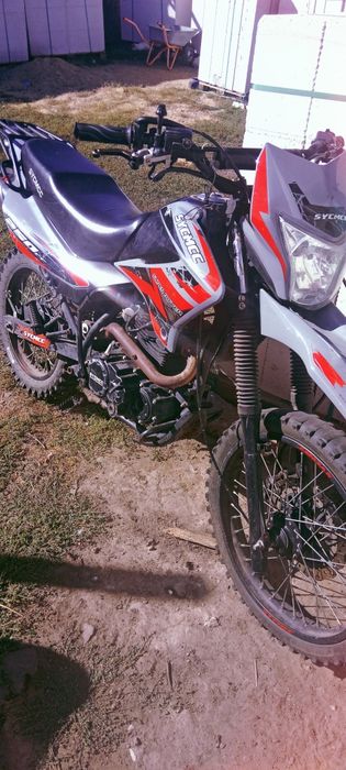 Мотик эндуро 250