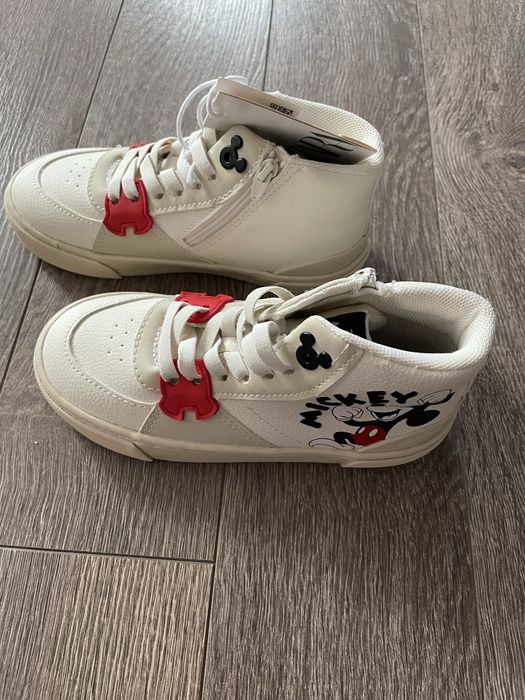 Нови детски обувки кецове ZARA Зара с мики маус 28 номер