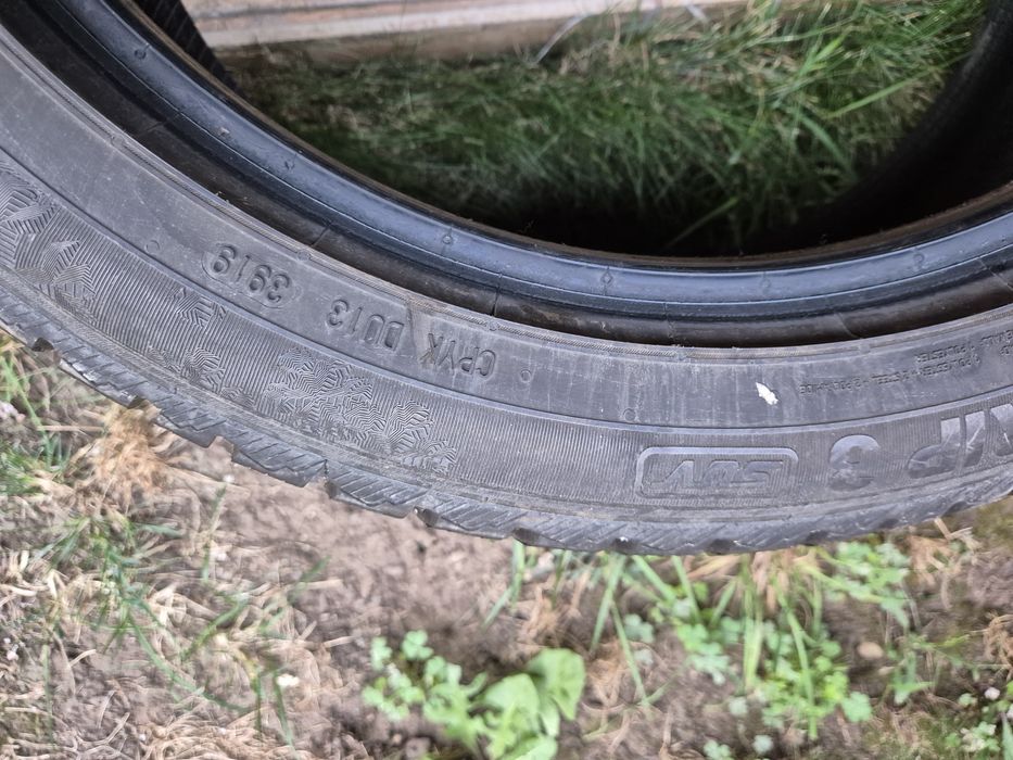 Vând cauciucuri 215/50/18 M+S set complet imp Germania