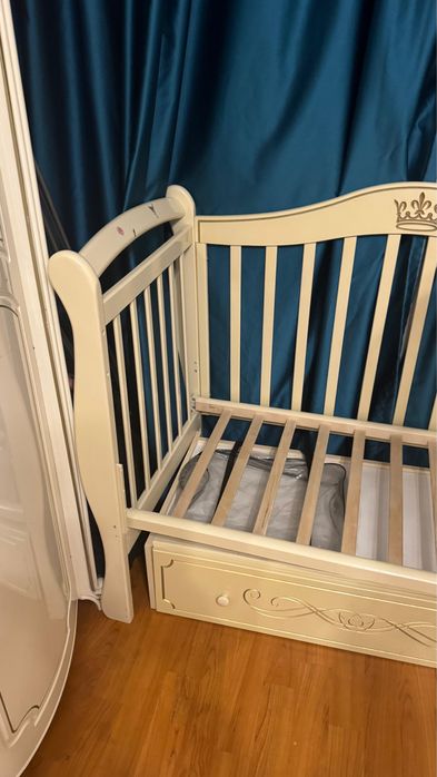 Продам манеж детский из дерева