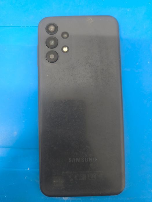 Продаются телефоны