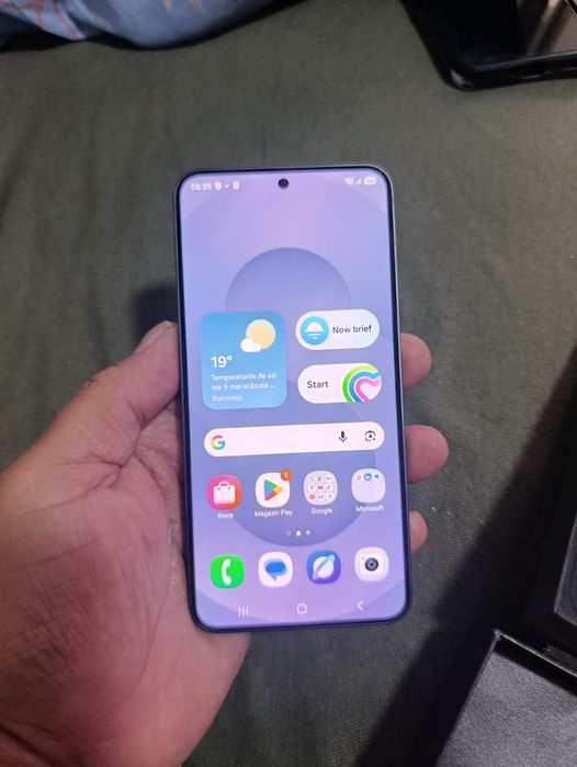 Samsung S 25 nou