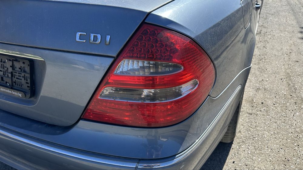 Mercedes E270 w211 на части