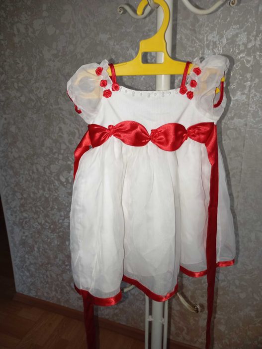 Продам детскую одежду для девочек от рождения и до 7  лет