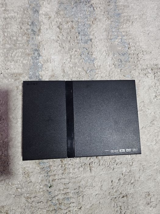 PS2 SLIM в очень хорошем состоянии очень много игр