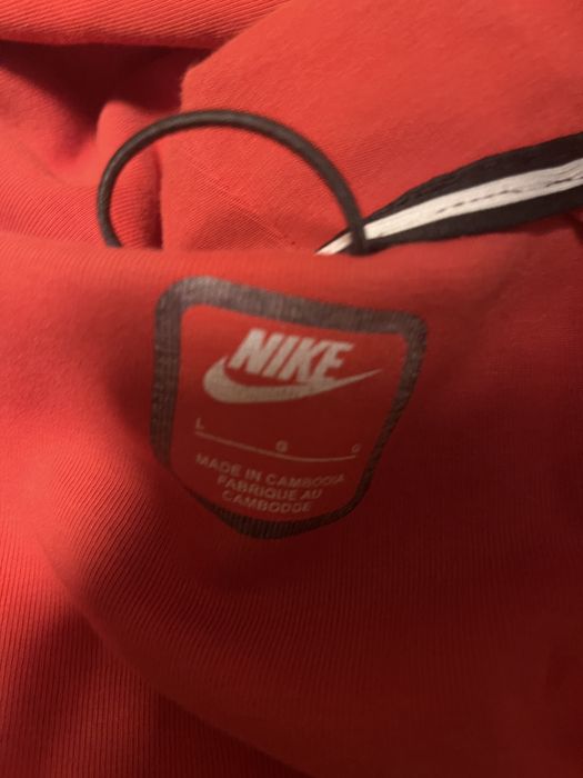 Nike tech fleece червен екип