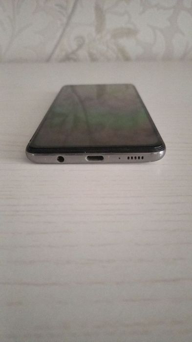Продам Samsung a51