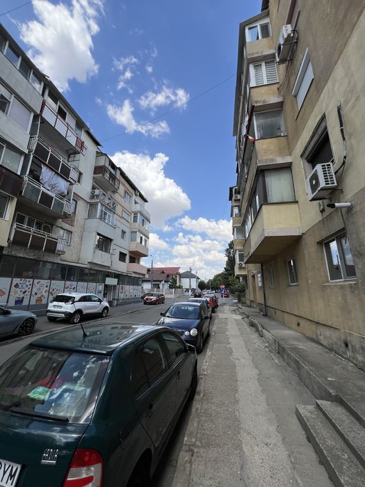 Vand Apartament  2 camere ( Flacara / Progresul- zona BRD)