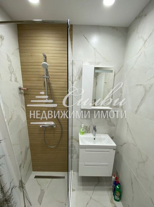 Продава се Двустаен апартамент в Шумен, Болницата - 62 кв.м за 2139 €/кв.м - Снимка #8