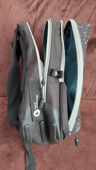 Ghiozdan Big Mac cu 4 fete interschimbabile