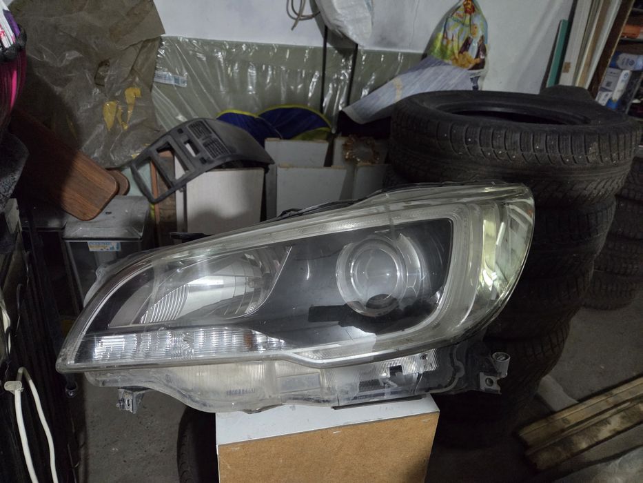 Фара стекло субару Subaru