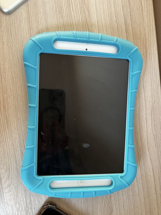 Продам планшет айпад