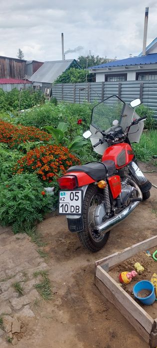 Продам мотоцикл ИЖ Планета 5.
