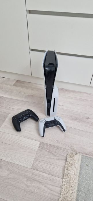 Play station 5 slim 1 tb