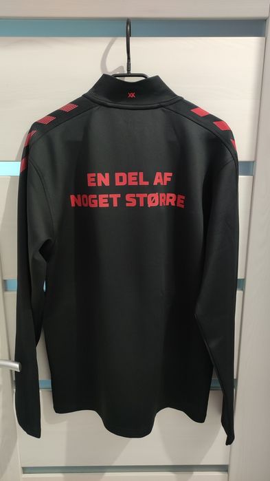 Ново горнище на Дания L size Hummel x Denmark