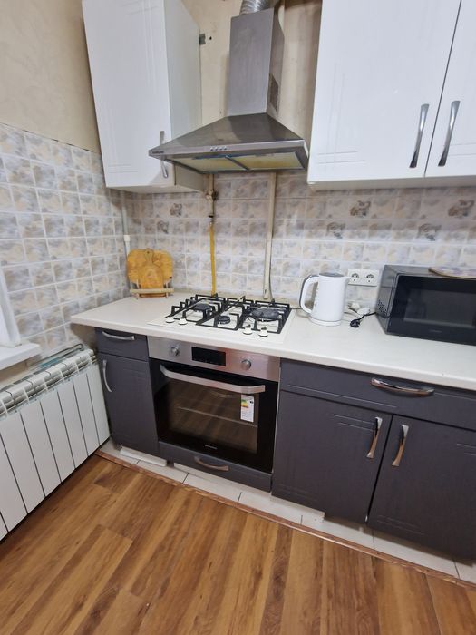 Сдам посуточно 2х комн кв