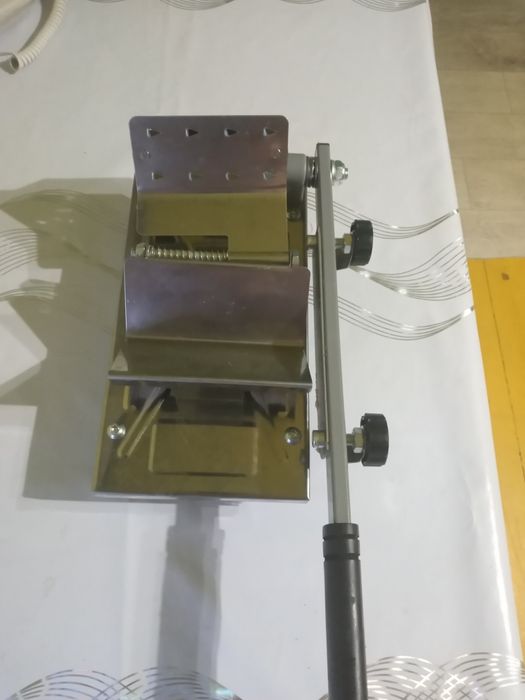 Гильотина для приготовления бекона