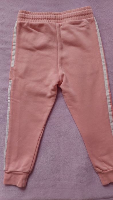 Adidas долнище и тениска