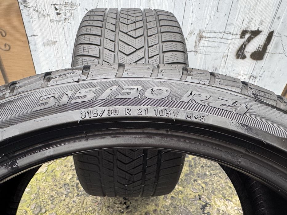 Anvelope 315 30 21
